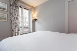 Rivoli - 1 Bedroom Apartment, 1St Floor Walk Up Париж Экстерьер фото